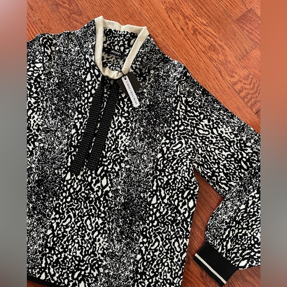 Olsen Cora (Relaxed Fit) Sweater - Picture 1 of 6